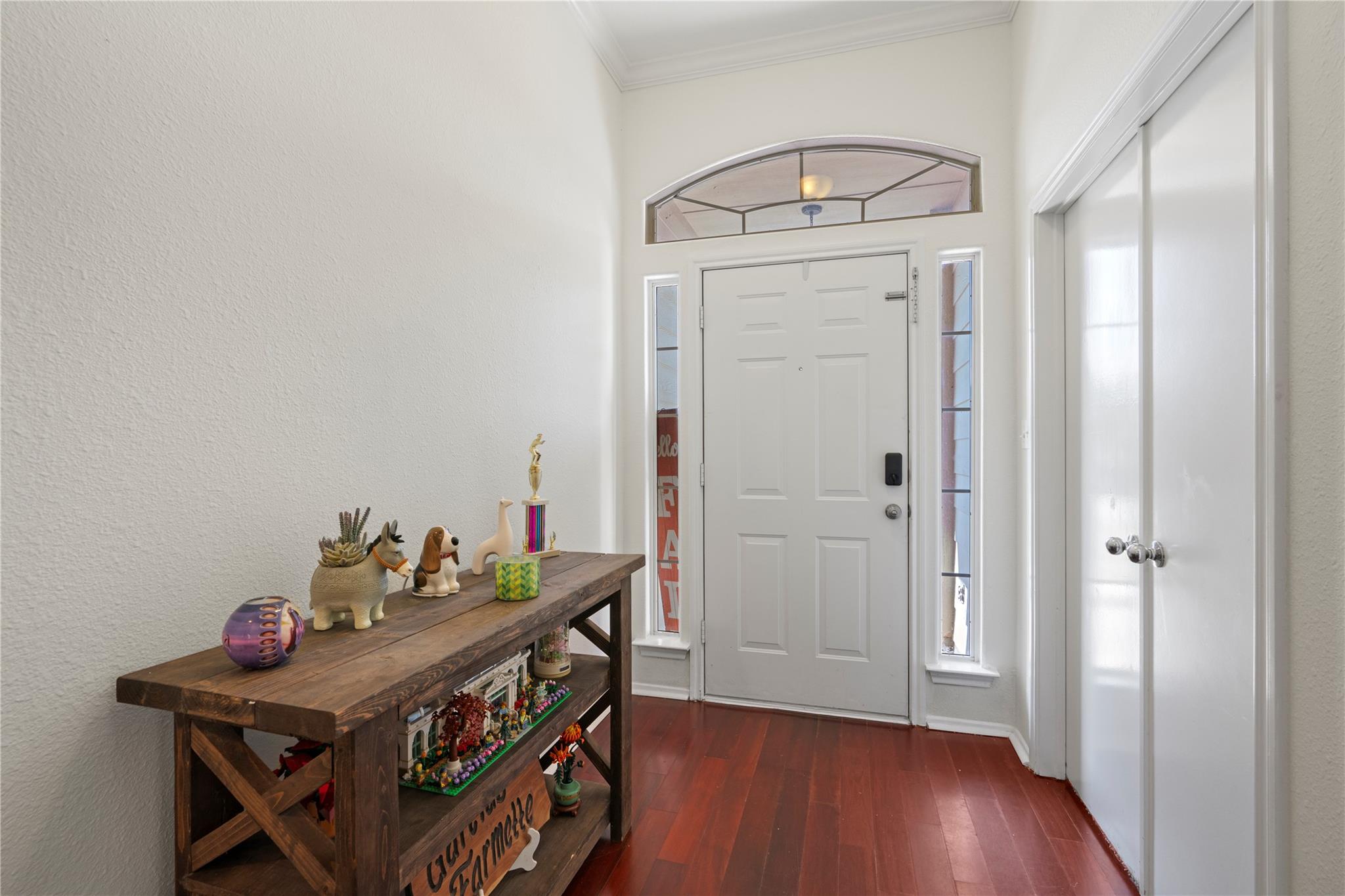 6005 La Mesa St, Lago Vista, TX 78645