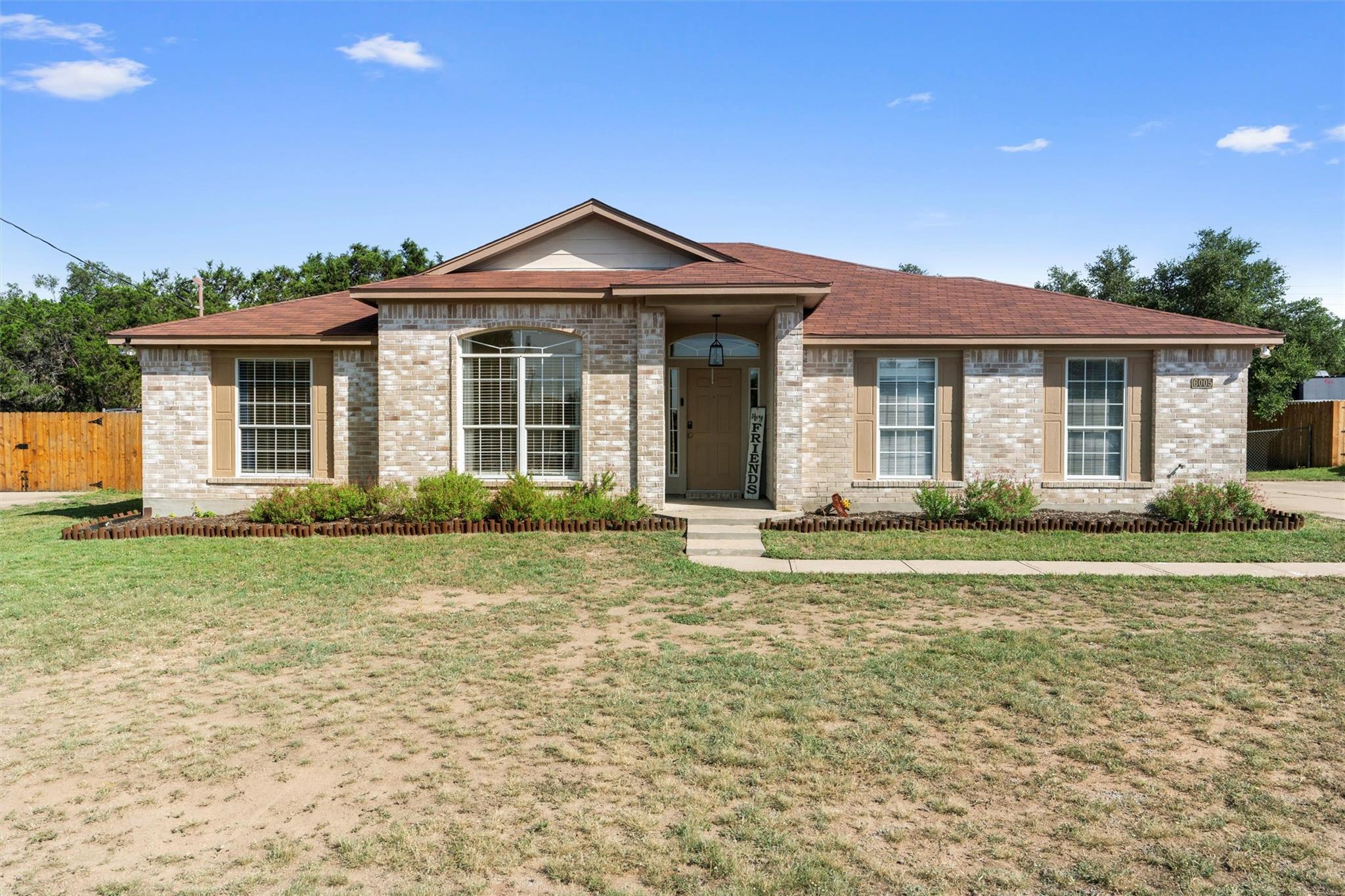6005 La Mesa St, Lago Vista, TX 78645