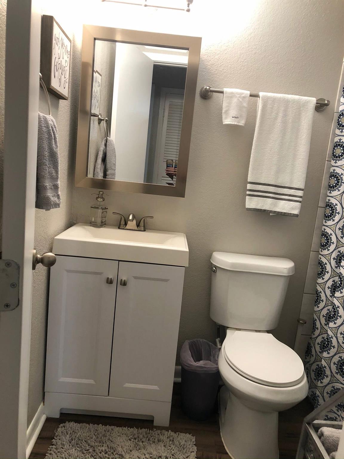 2401 Manor Rd # 117, Austin, TX 78722