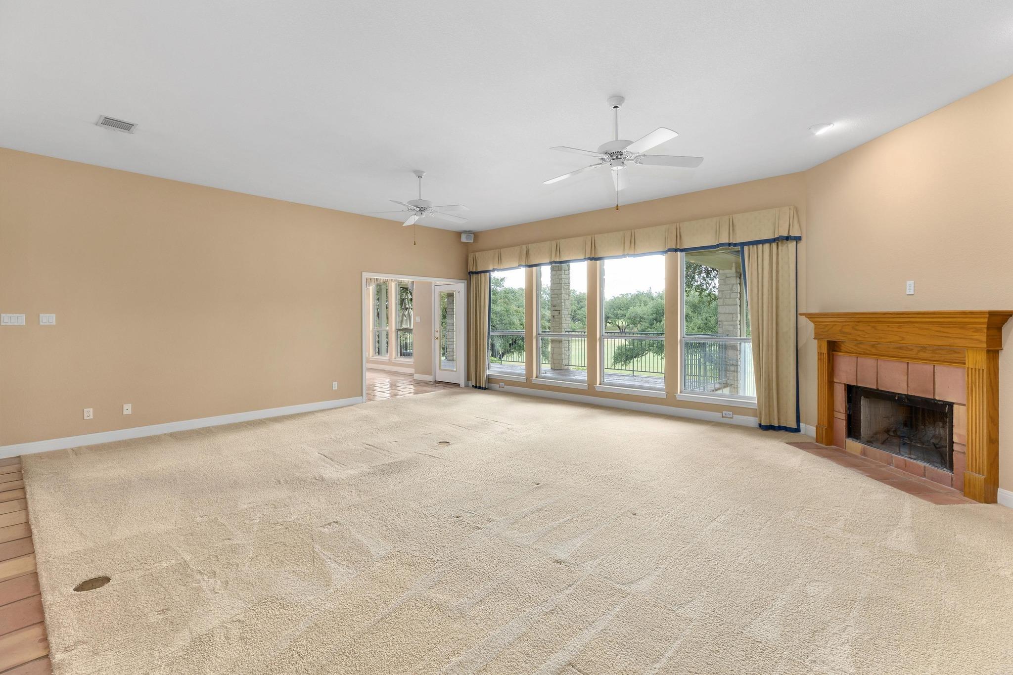 50 Tiburon Dr, Austin, TX 78738