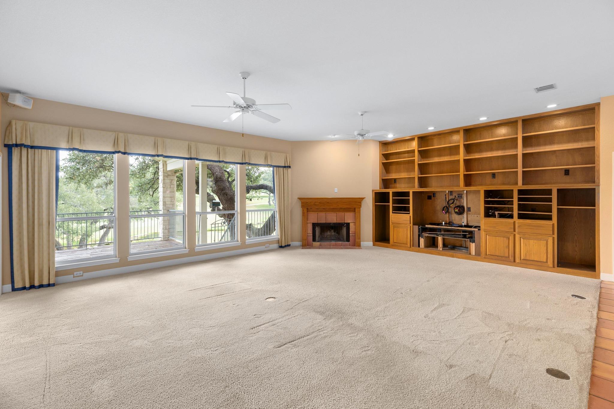 50 Tiburon Dr, Austin, TX 78738