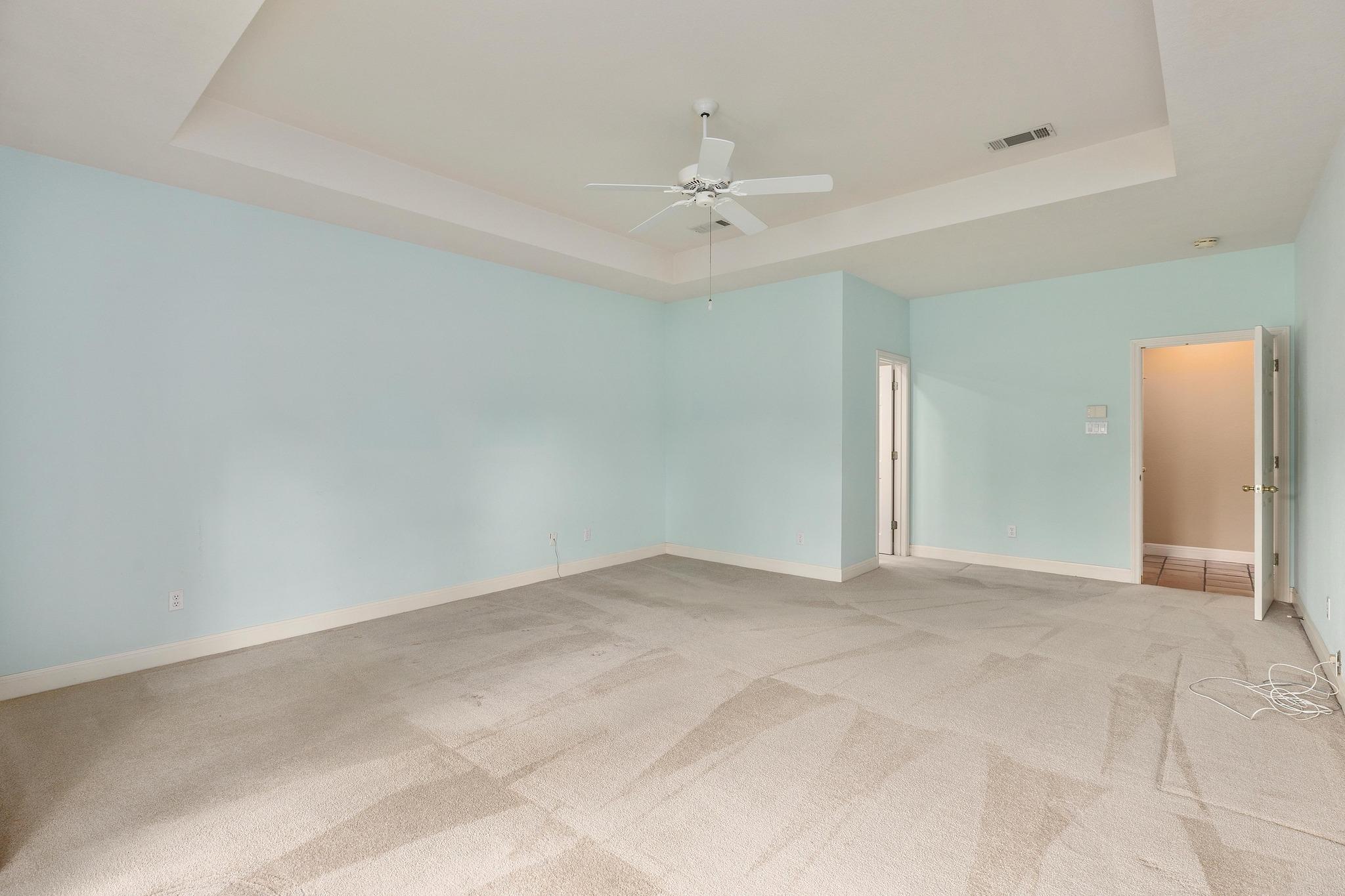 50 Tiburon Dr, Austin, TX 78738