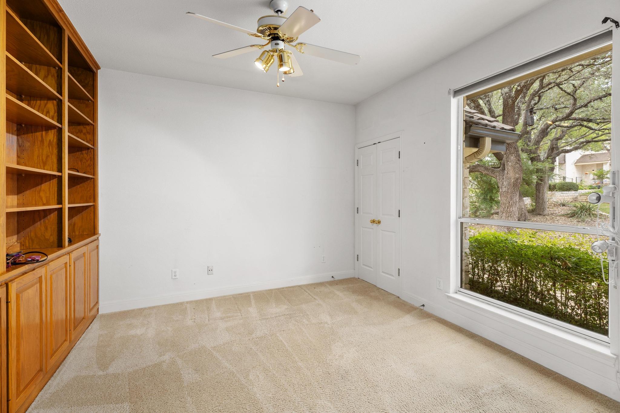 50 Tiburon Dr, Austin, TX 78738