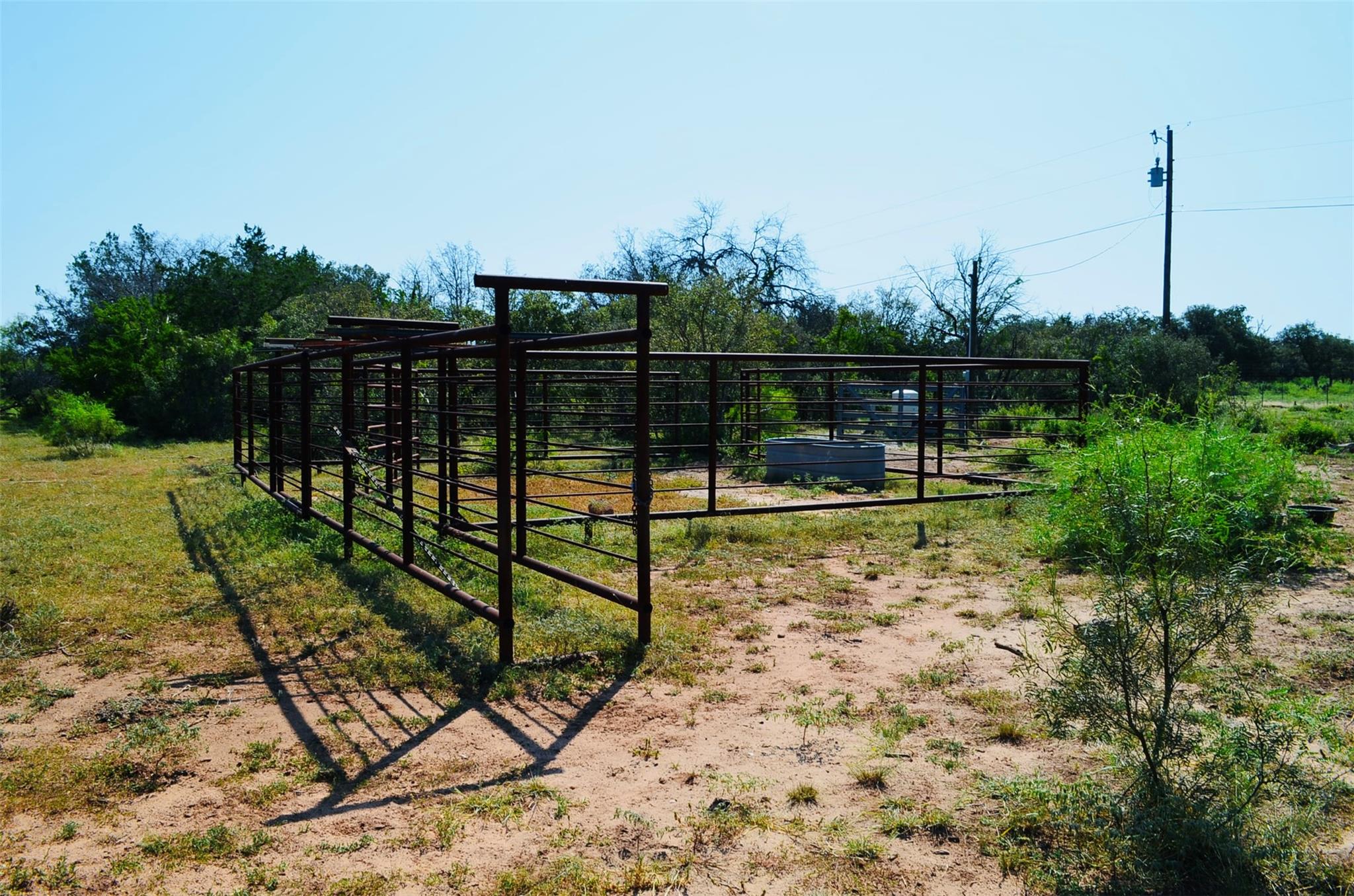 23601 Old Ferry Rd # 1, Spicewood, TX 78669