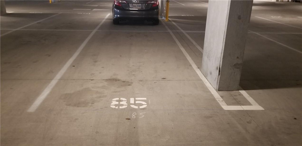 800 Embassy Dr # 117, Austin, TX 78702