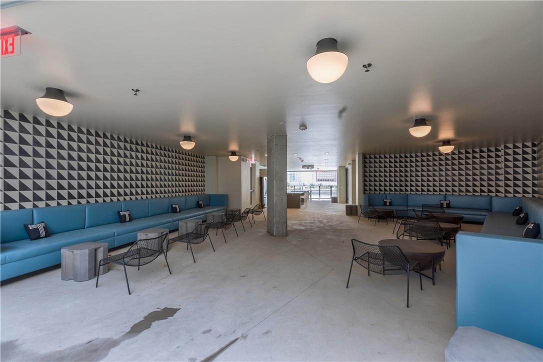 800 Embassy Dr # 117, Austin, TX 78702