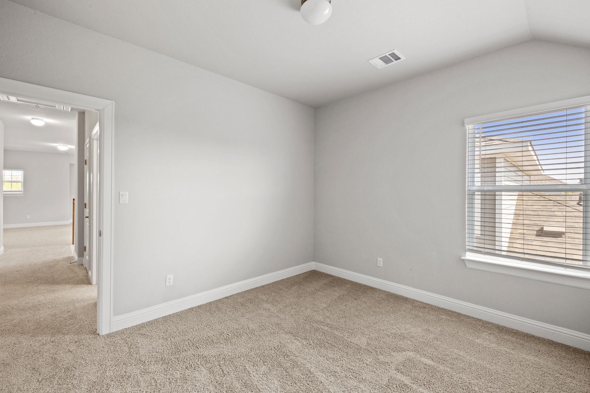 129 Stone Canyon Dr, Georgetown, TX 78628