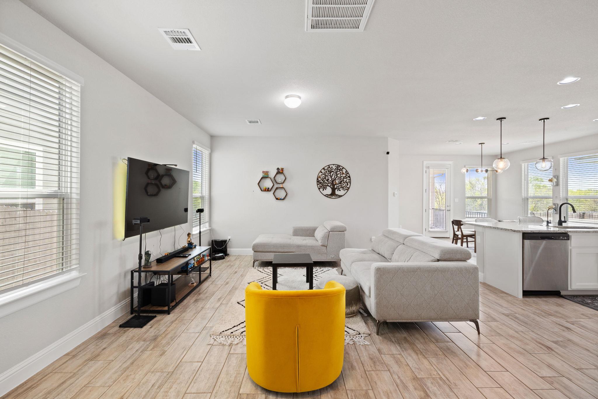 129 Stone Canyon Dr, Georgetown, TX 78628