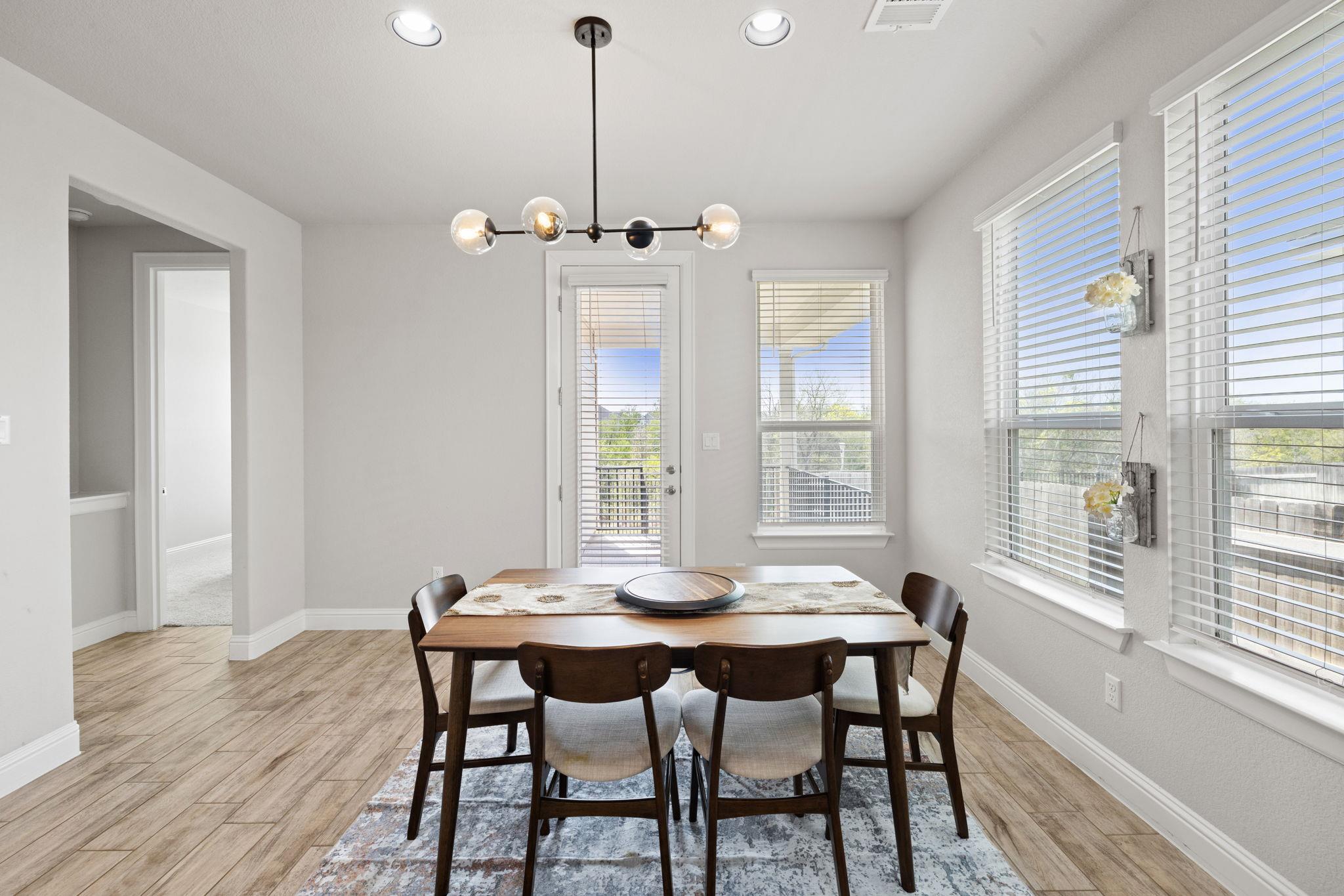 129 Stone Canyon Dr, Georgetown, TX 78628