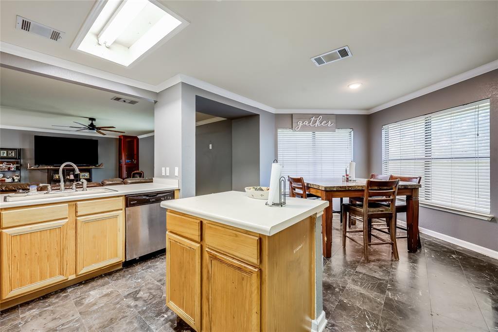 2718 Georgian Dr, Georgetown, TX 78626