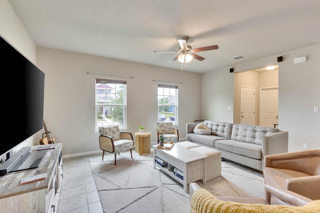 106 Mossycup Dr, San Marcos, TX 78666