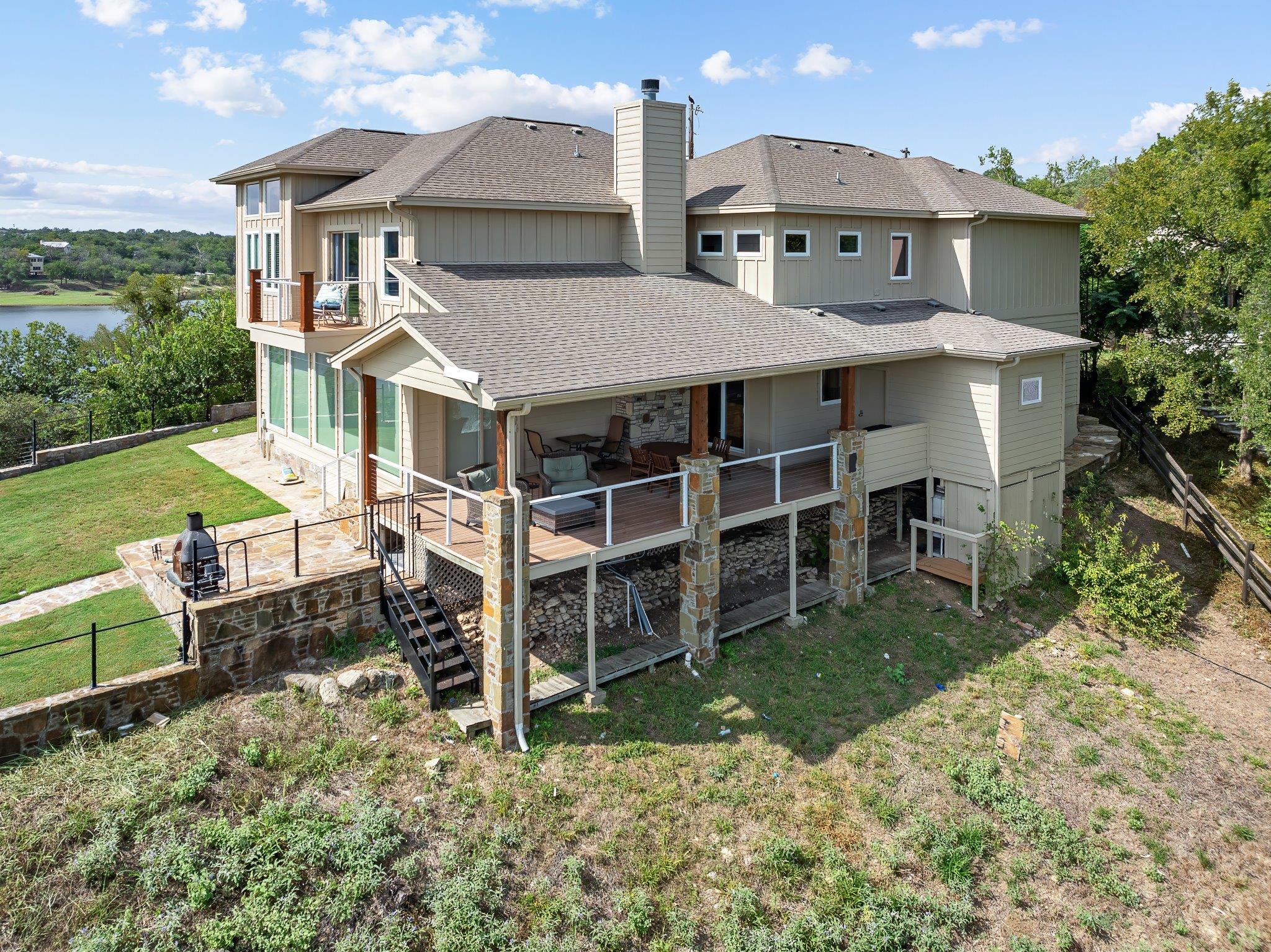 25300 Pedernales Point Dr, Spicewood, TX 78669