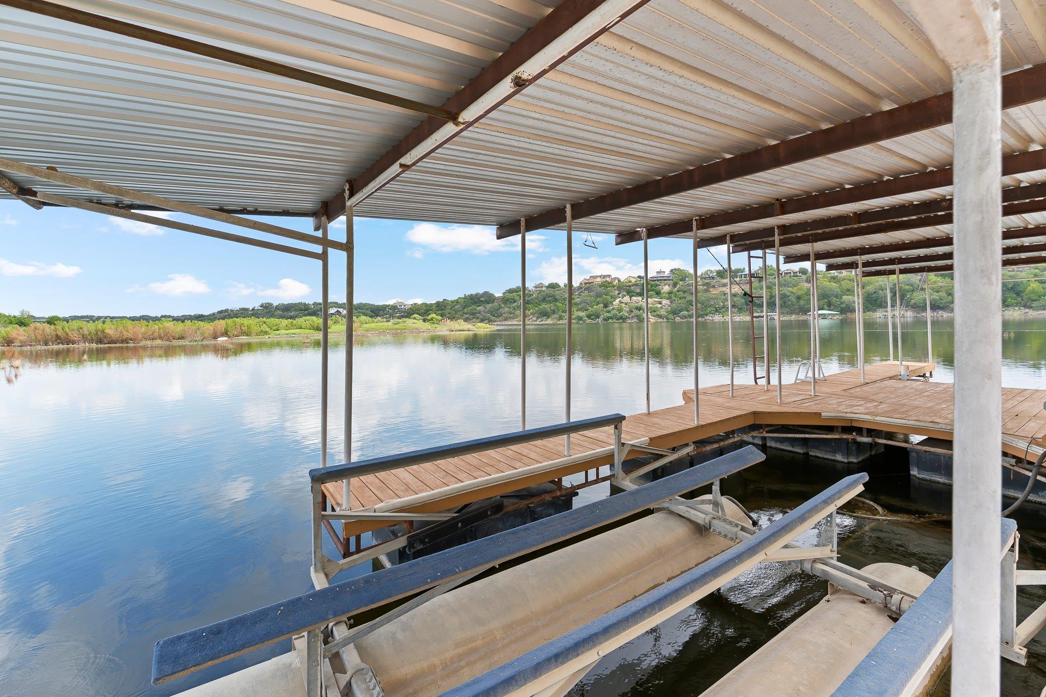 25300 Pedernales Point Dr, Spicewood, TX 78669