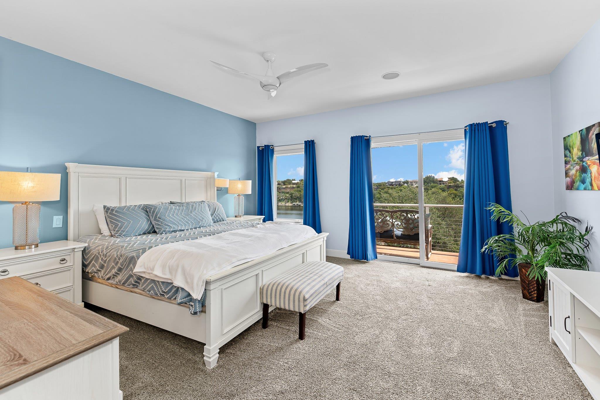 25300 Pedernales Point Dr, Spicewood, TX 78669