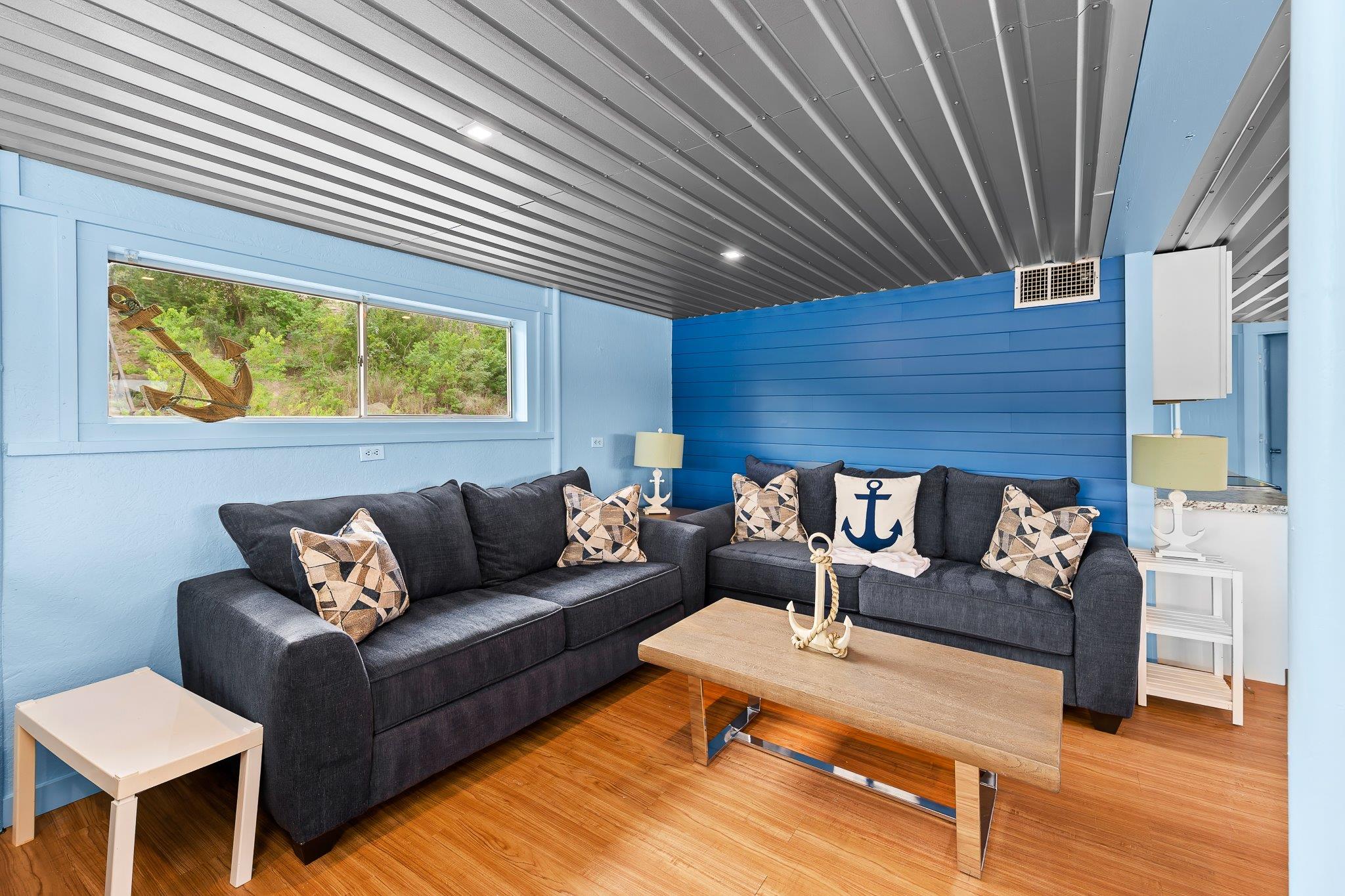 25300 Pedernales Point Dr, Spicewood, TX 78669