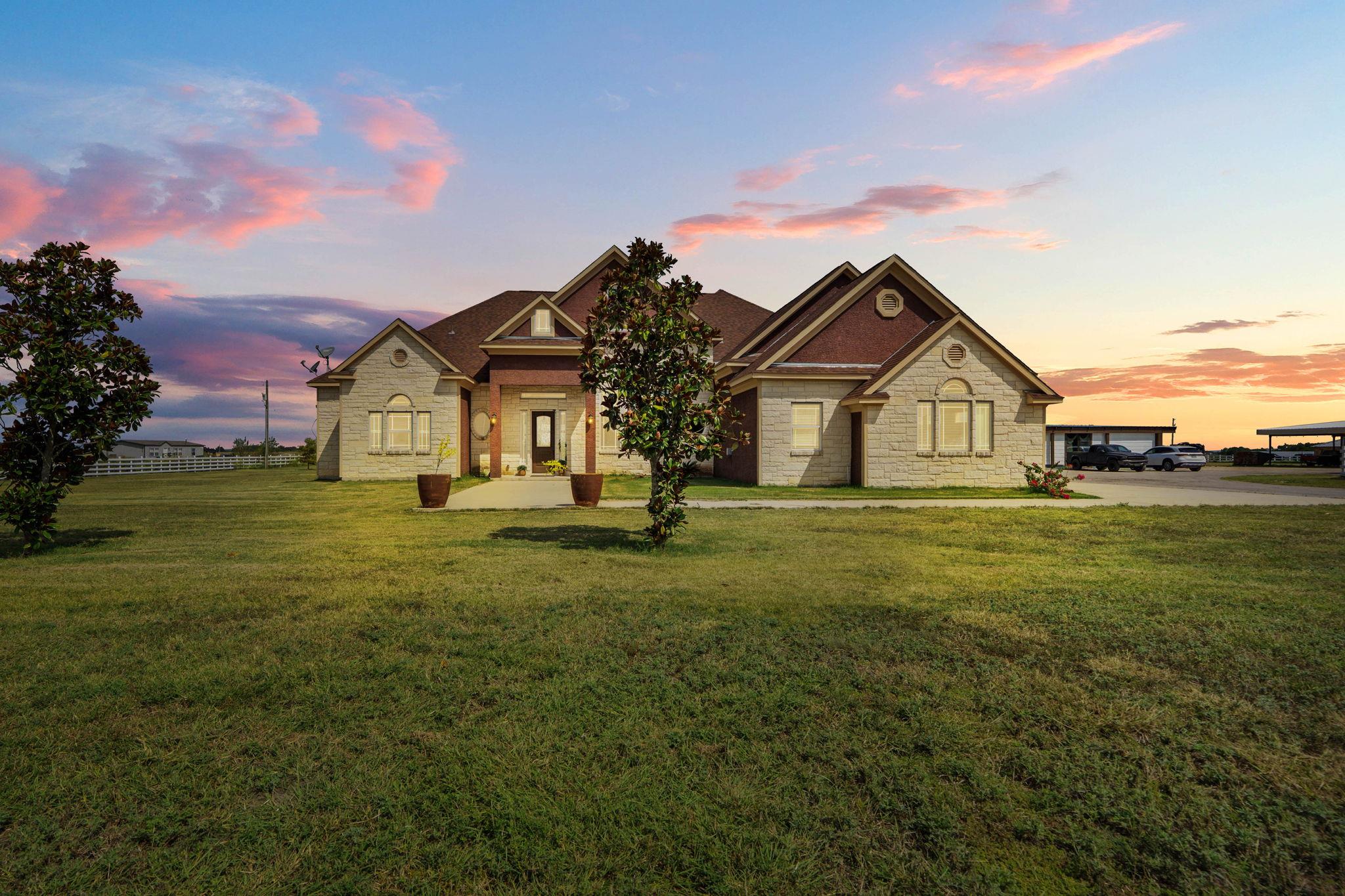 1050 Fm 619 Rd, Taylor, TX 76574