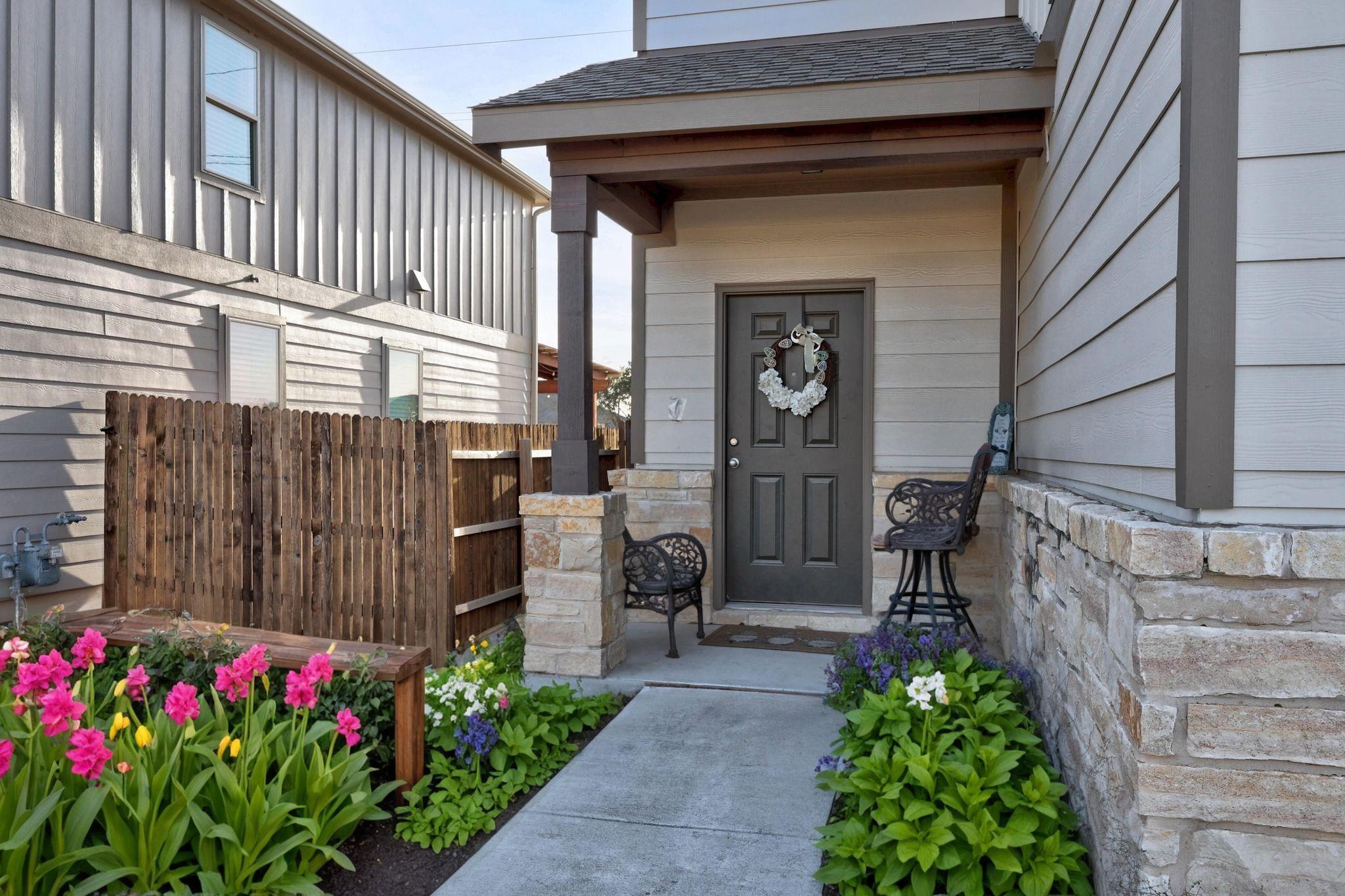 204 Perugia St, Liberty Hill, TX 78642