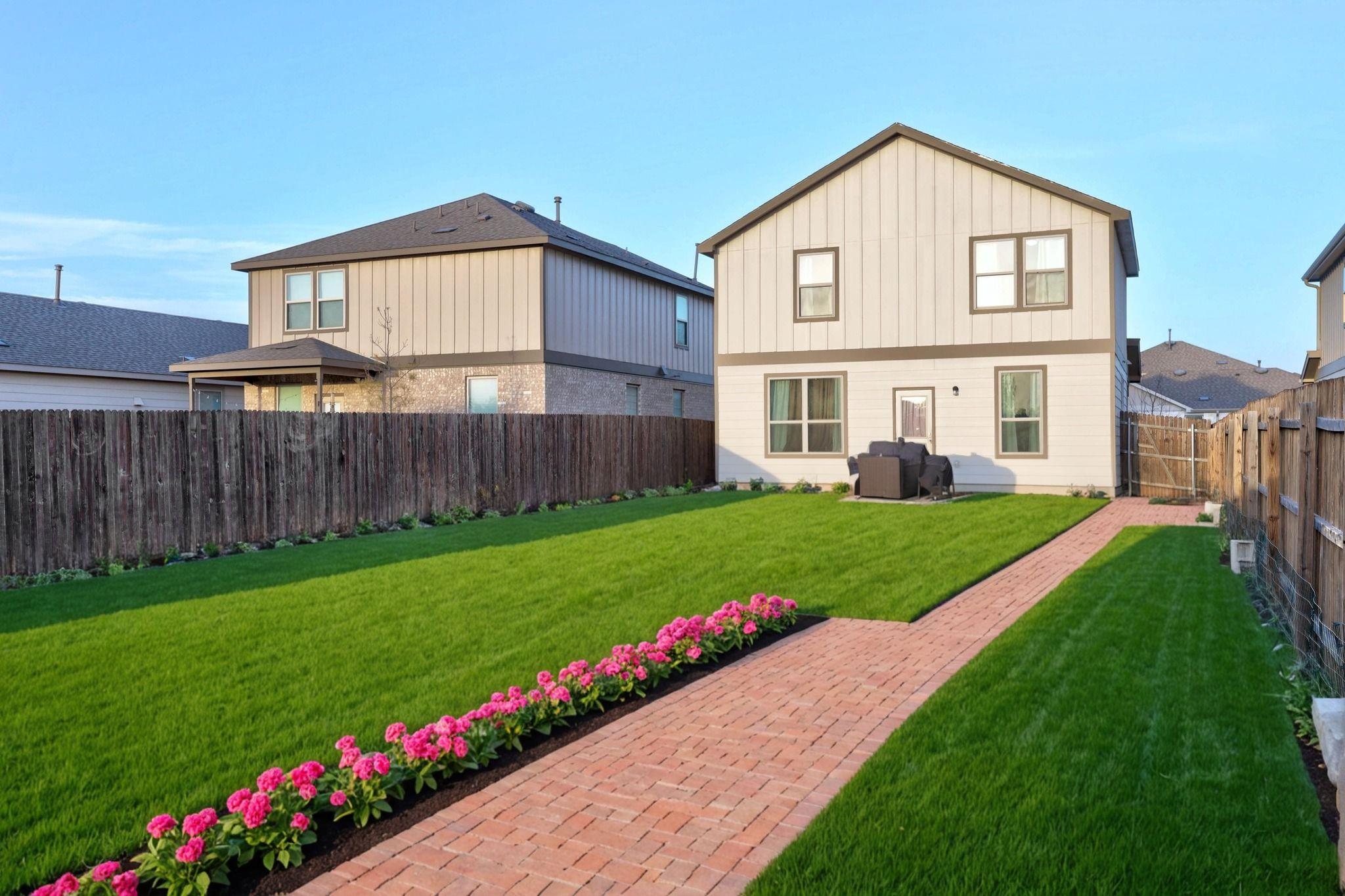 204 Perugia St, Liberty Hill, TX 78642