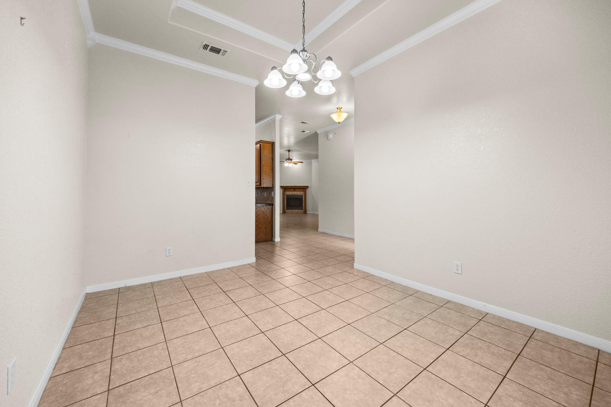 1203 Hummingbird Rd, Killeen, TX 76542