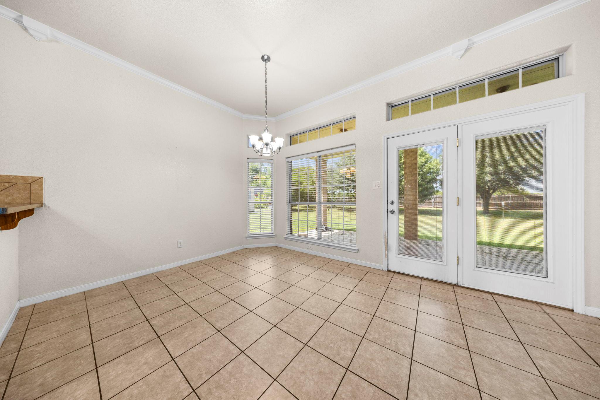 1203 Hummingbird Rd, Killeen, TX 76542