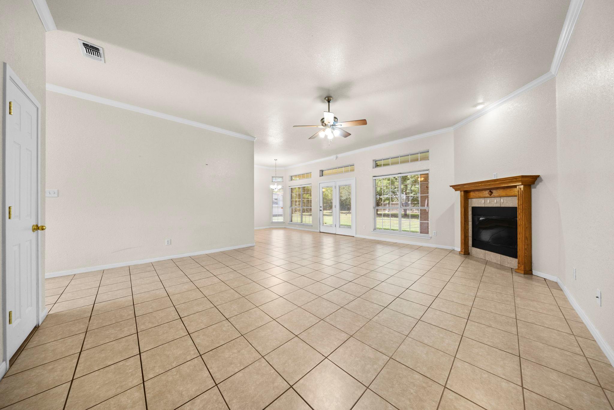 1203 Hummingbird Rd, Killeen, TX 76542