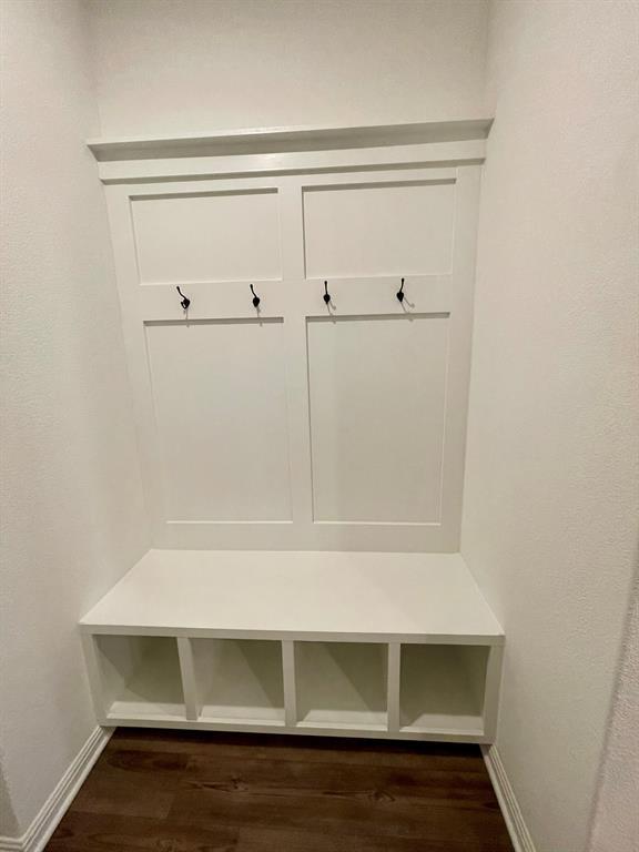 2725 Woodall Dr # 203, Cedar Park, TX 78613