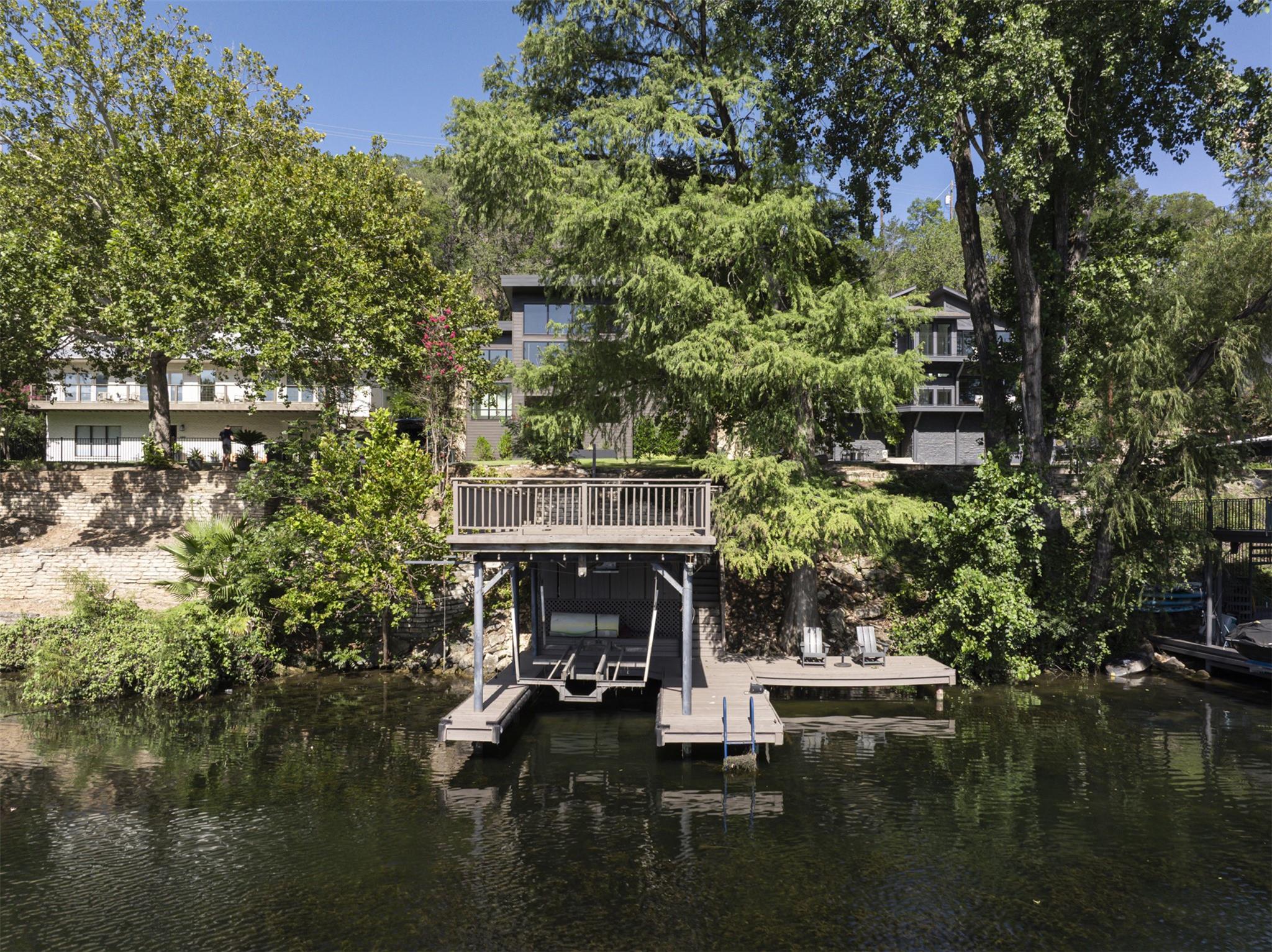 2403 Big Horn Dr, Austin, TX 78734