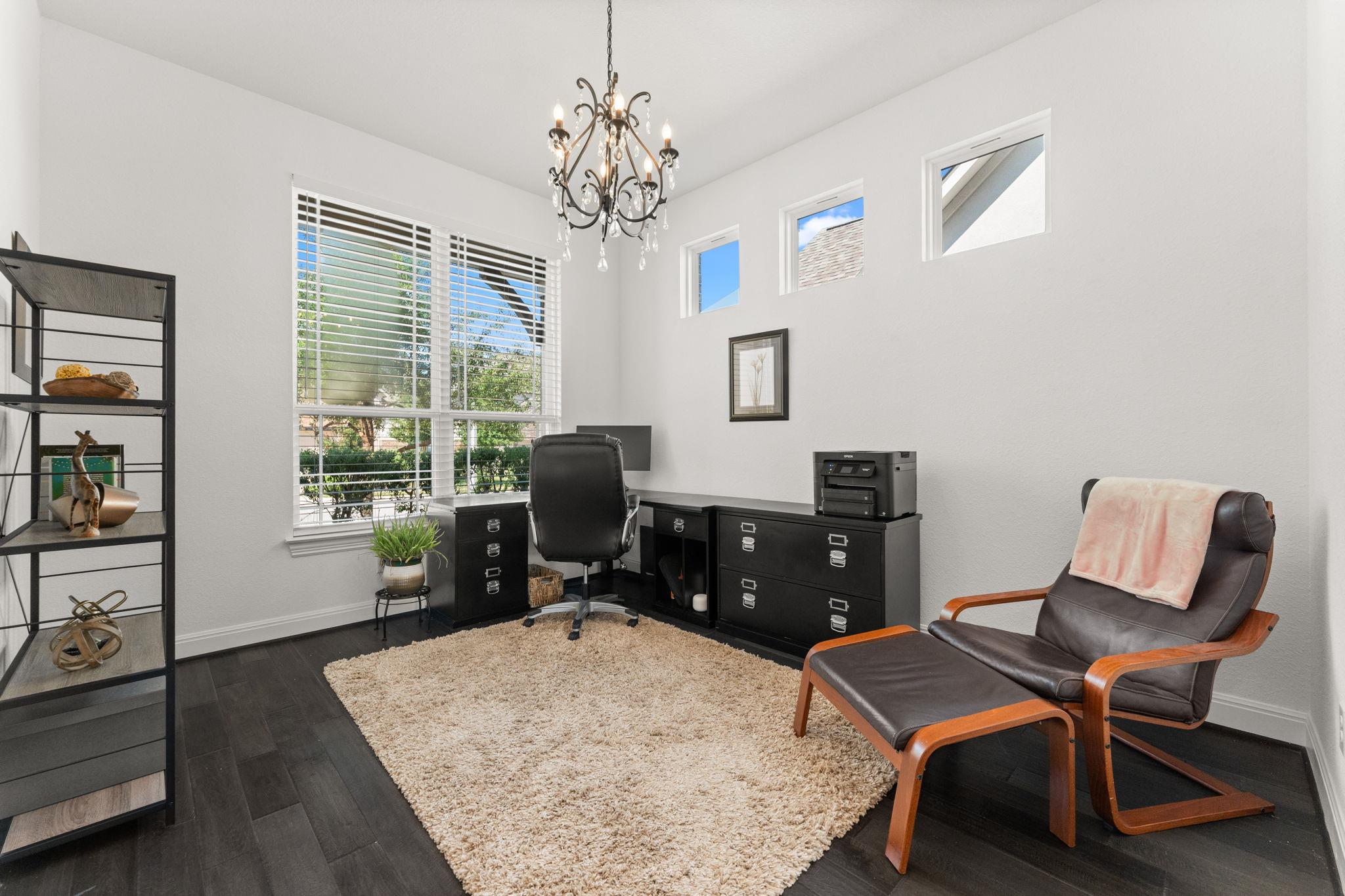 932 Inge Ln, Leander, TX 78641