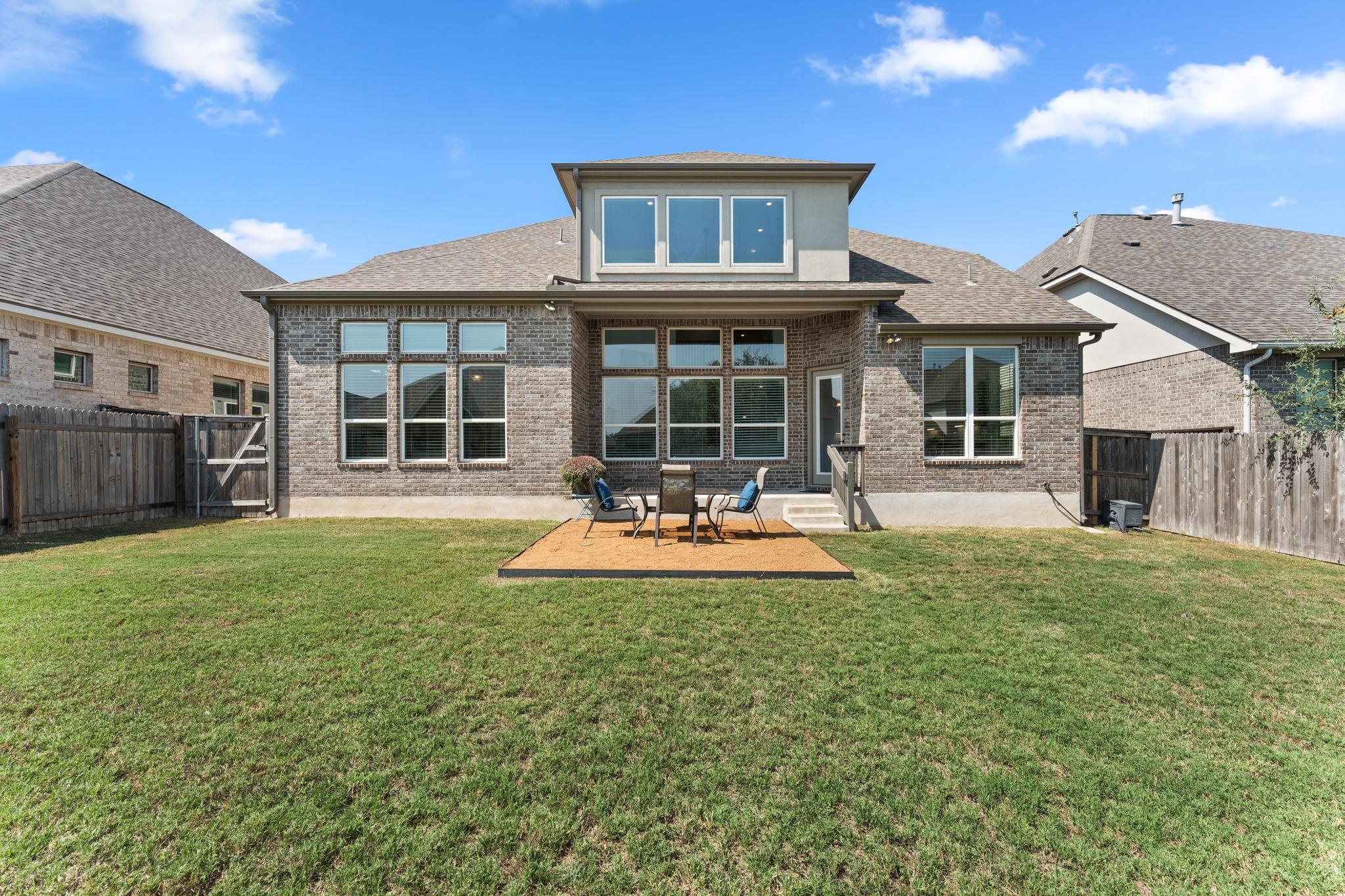 932 Inge Ln, Leander, TX 78641