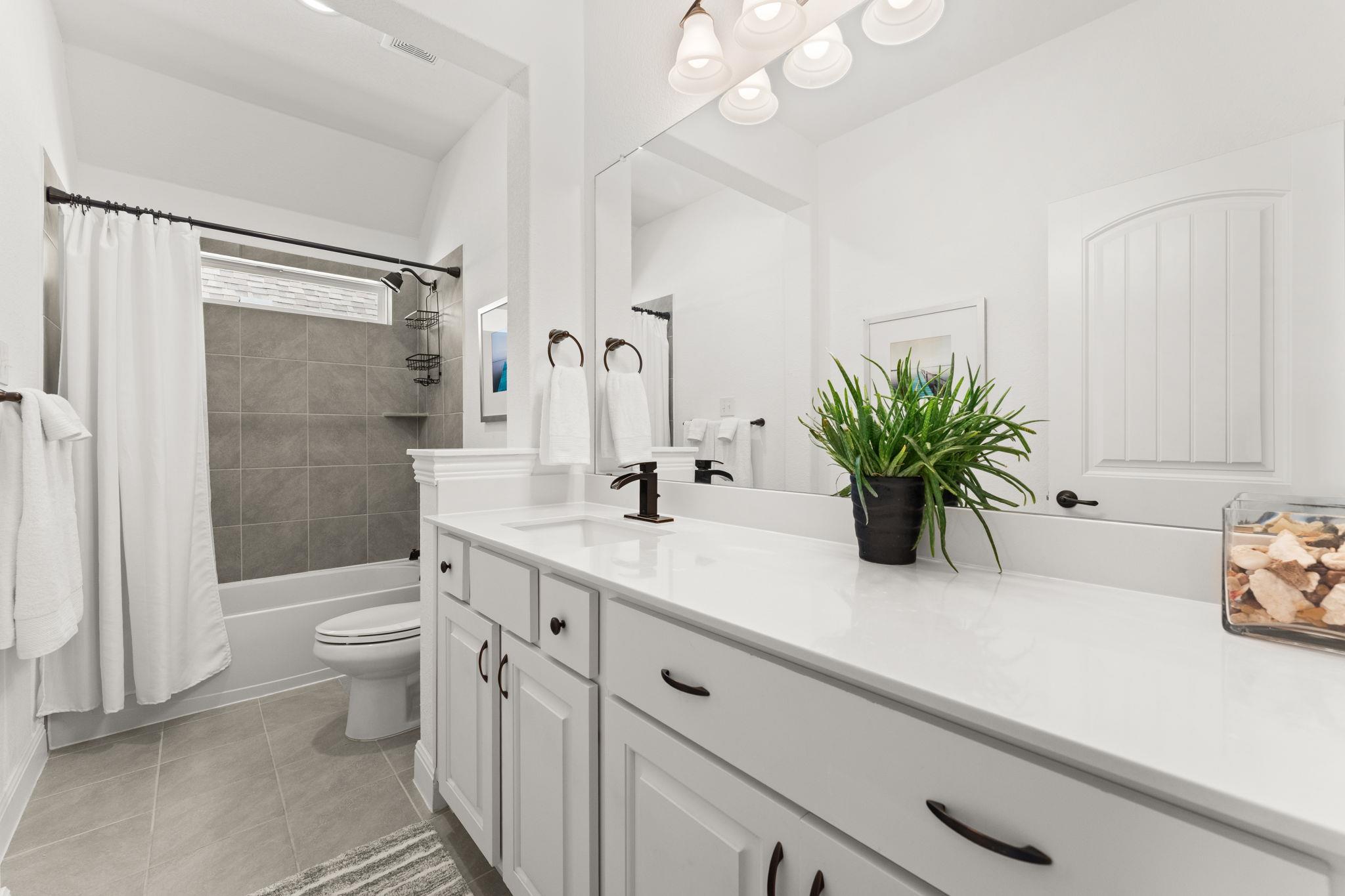 932 Inge Ln, Leander, TX 78641