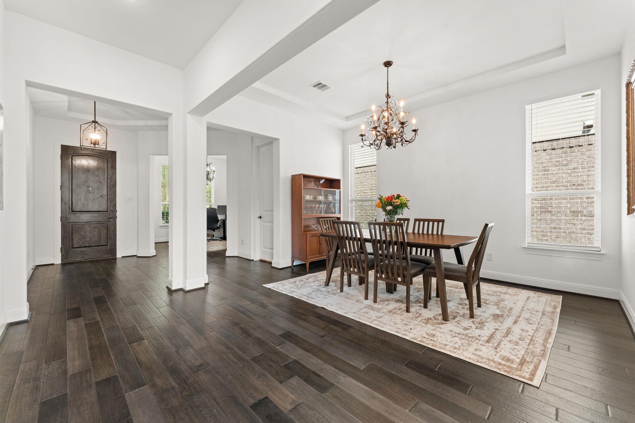 932 Inge Ln, Leander, TX 78641