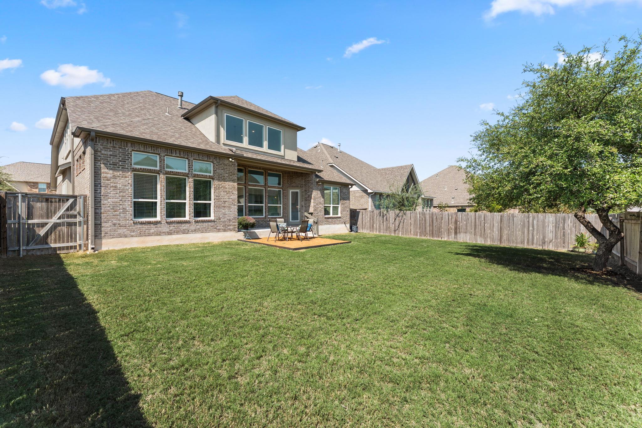932 Inge Ln, Leander, TX 78641