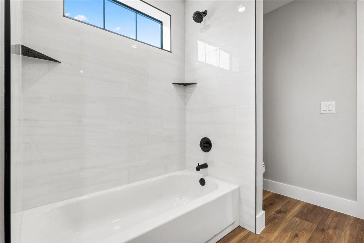 203 N Avenue J, Johnson City, TX 78636