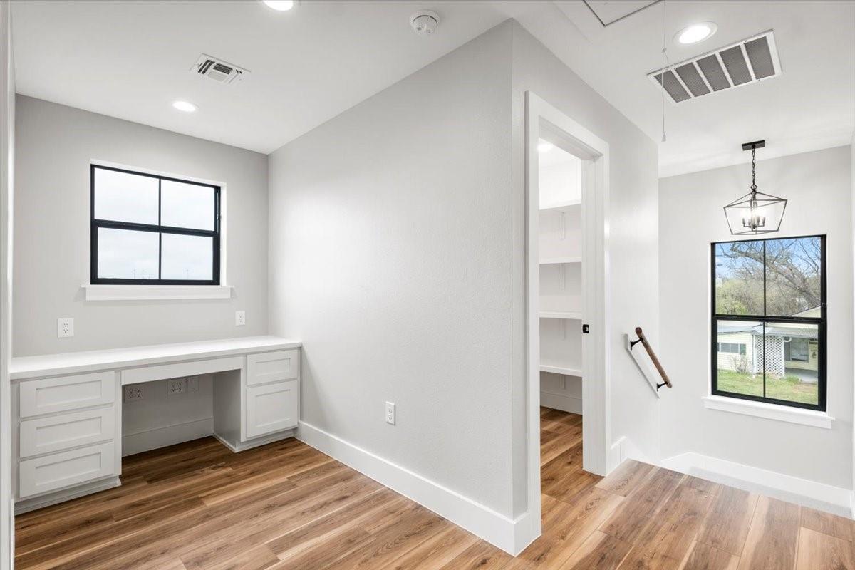 203 N Avenue J, Johnson City, TX 78636