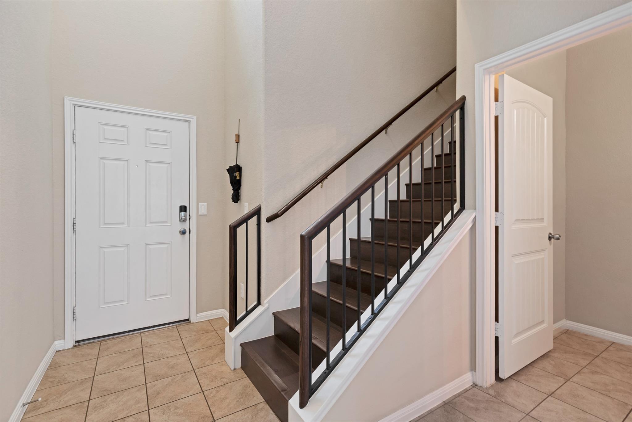 516 E Slaughter Ln # 701, Austin, TX 78744