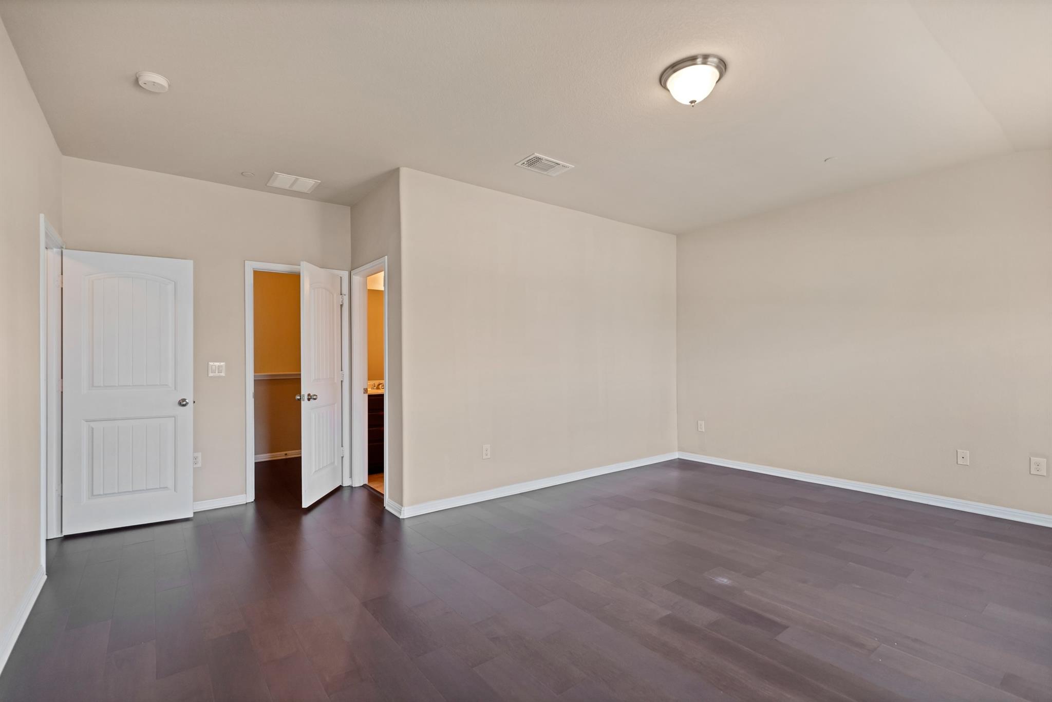 516 E Slaughter Ln # 701, Austin, TX 78744