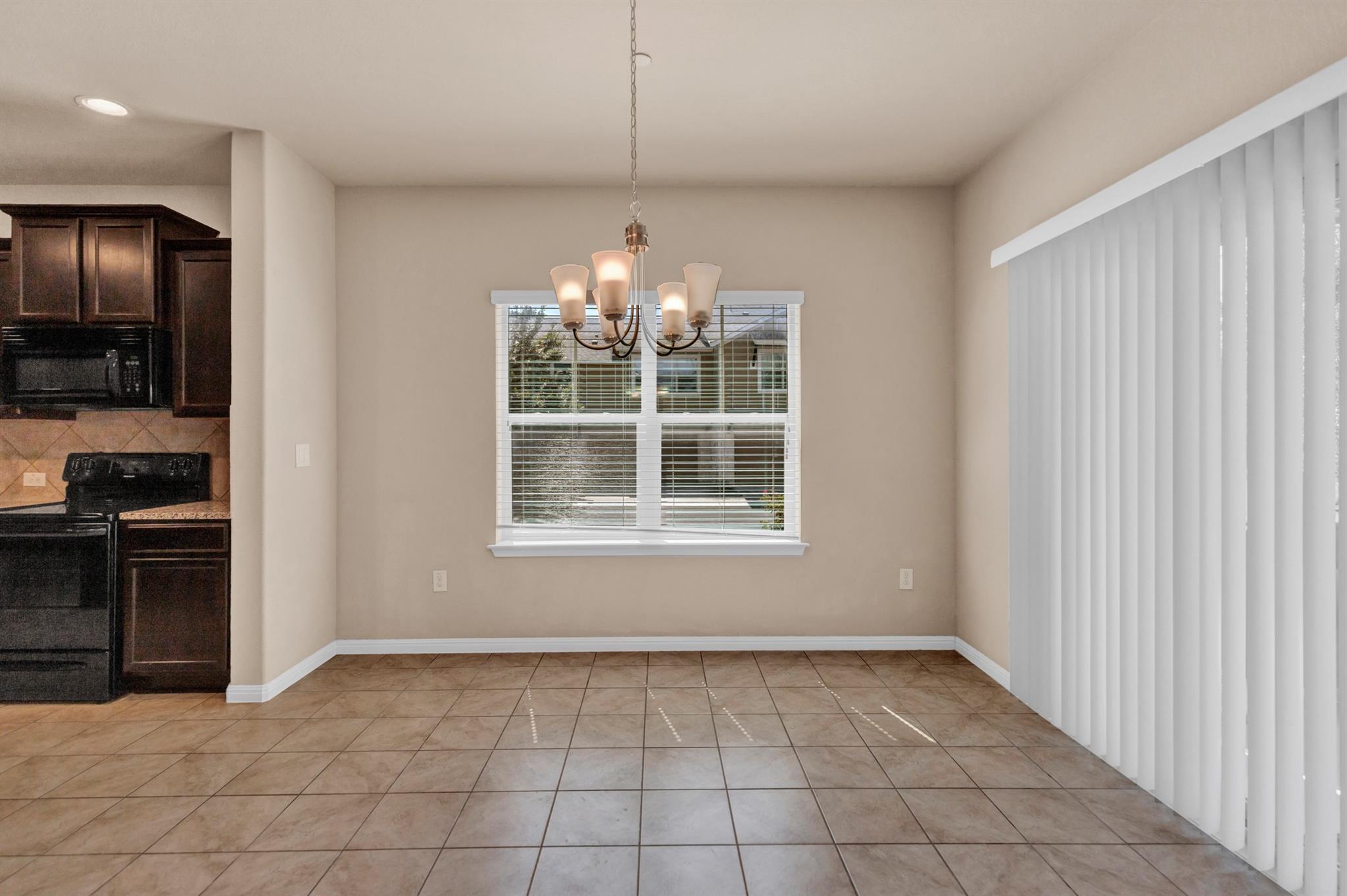 516 E Slaughter Ln # 701, Austin, TX 78744