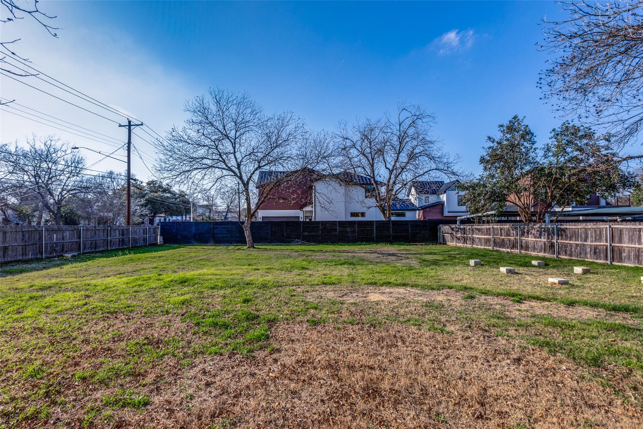 3908 Menchaca Dr, Austin, TX 78704