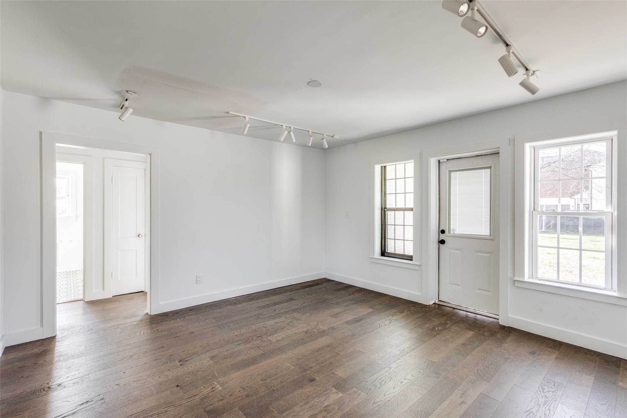 3908 Menchaca Dr, Austin, TX 78704