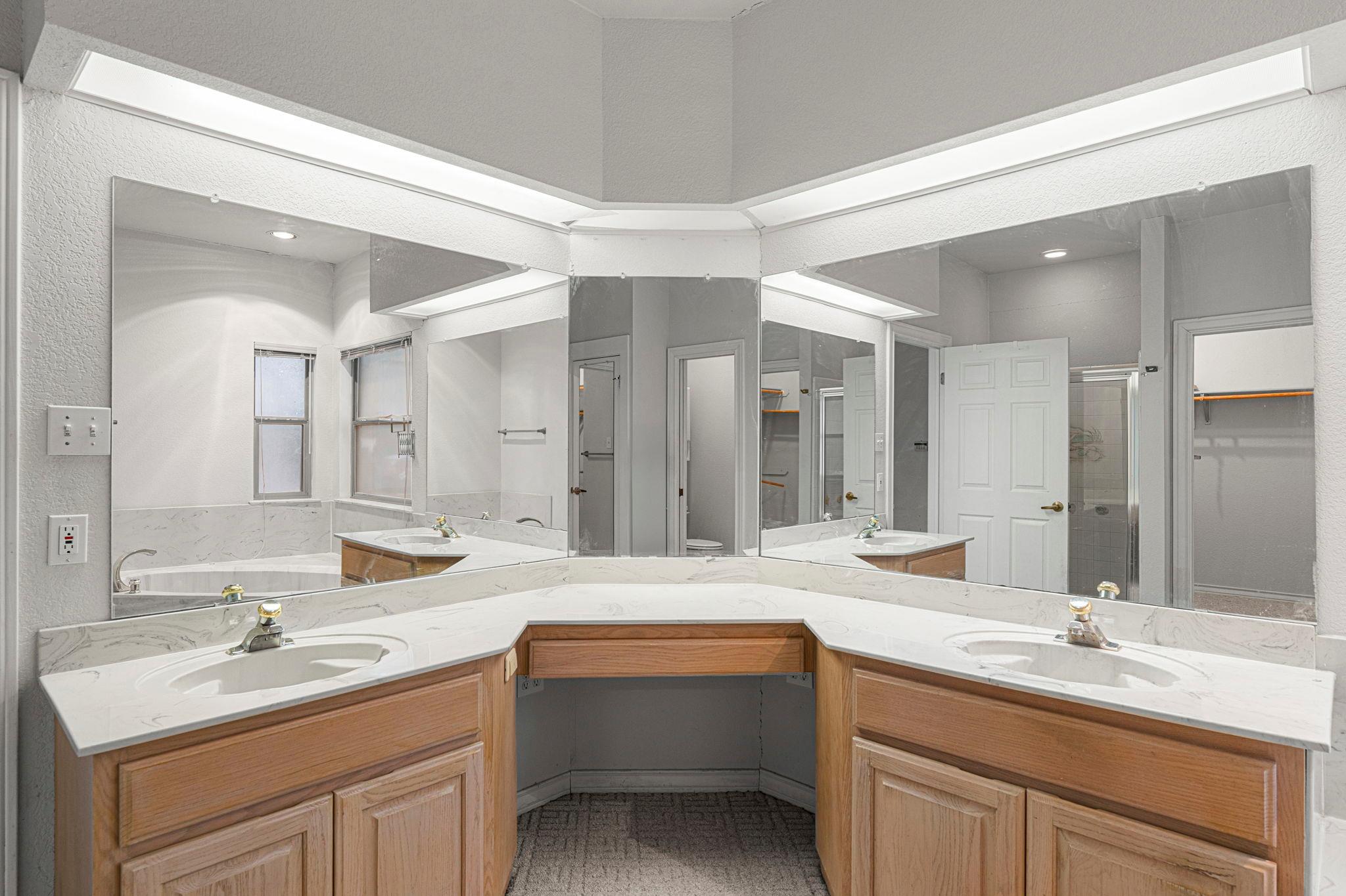 740 Coyote Run, New Braunfels, TX 78132