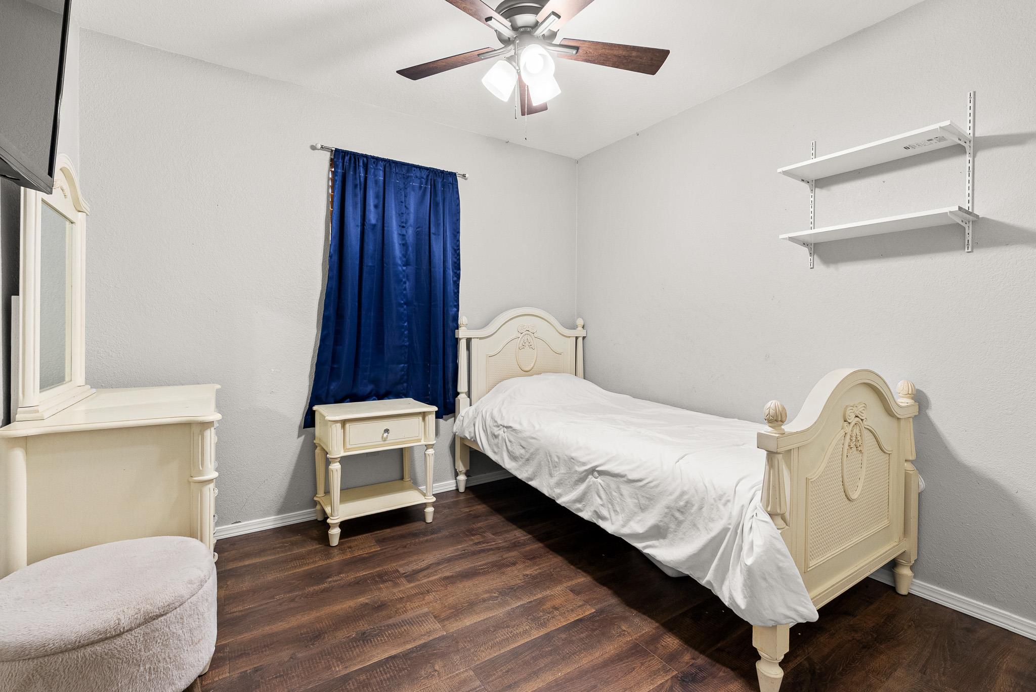 512 N Main St, Nolanville, TX 76559