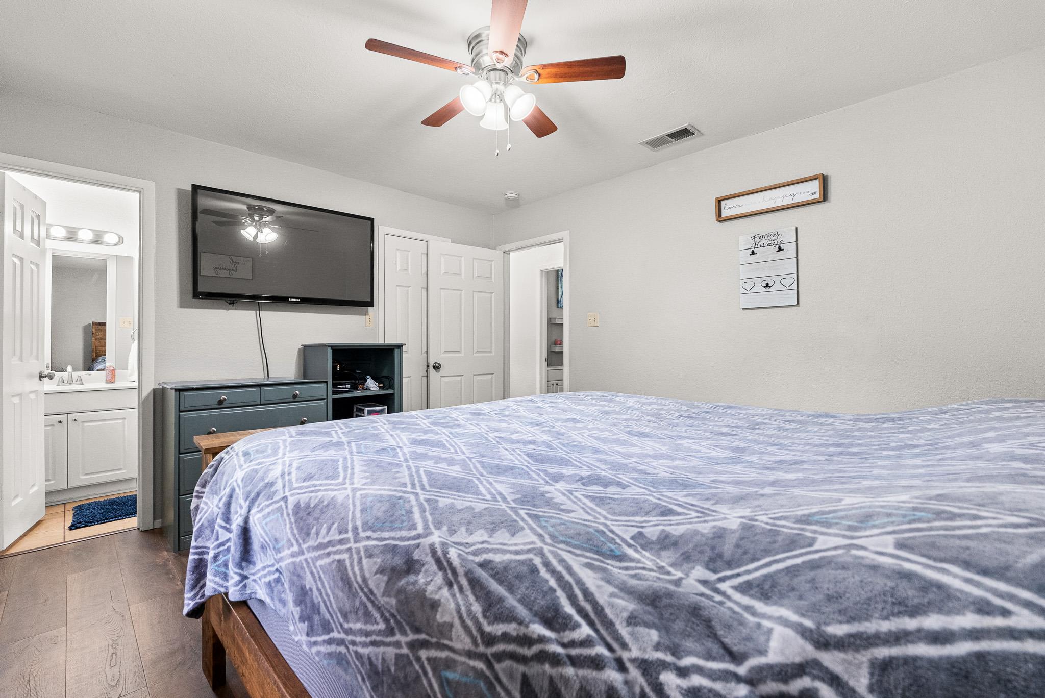 512 N Main St, Nolanville, TX 76559