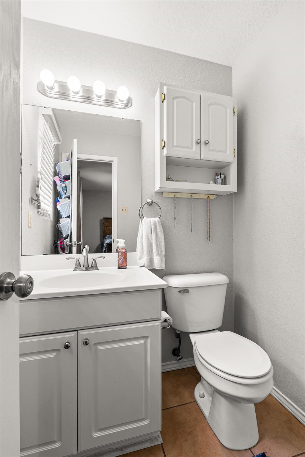 512 N Main St, Nolanville, TX 76559