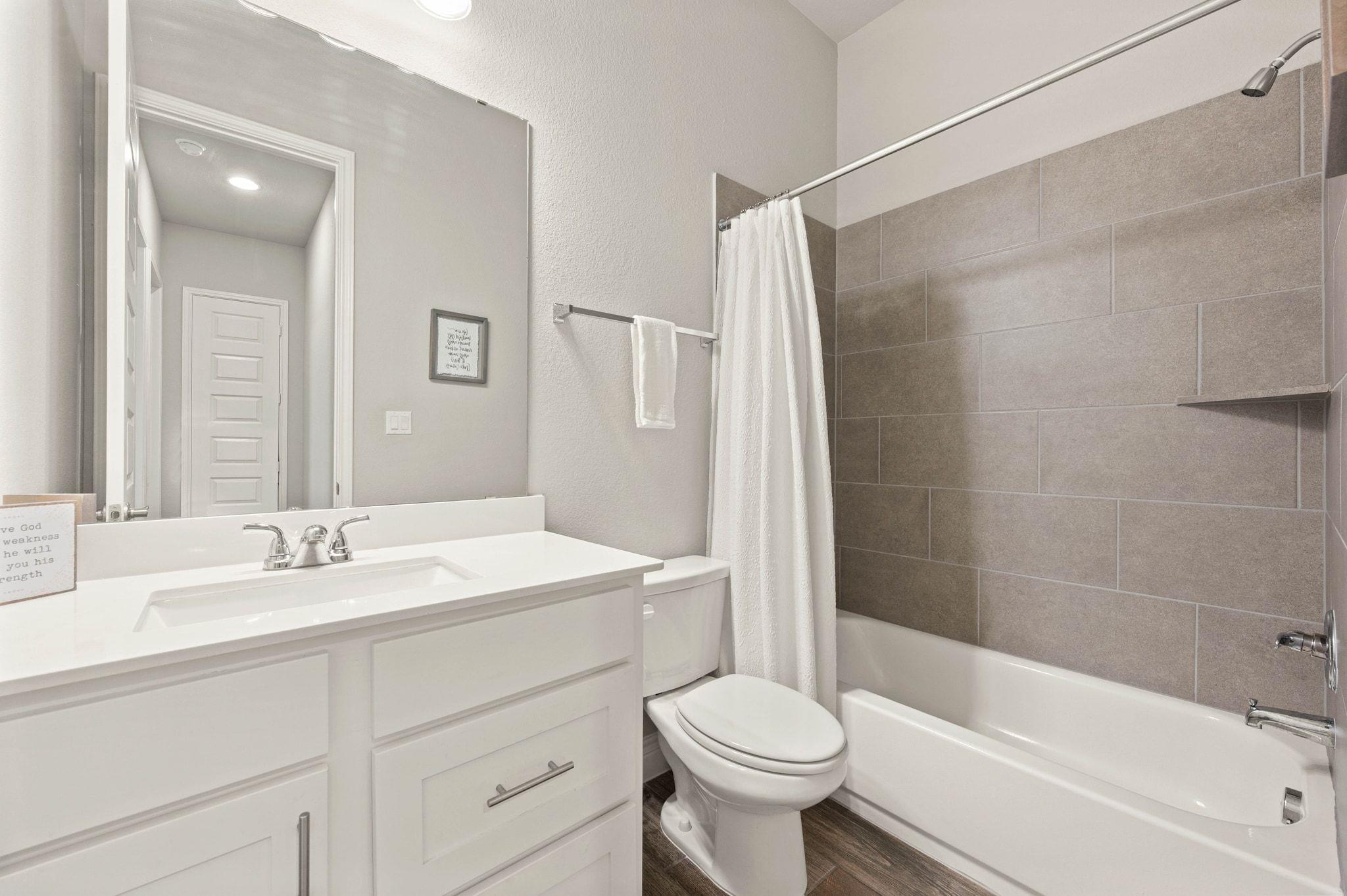 17904 Dufour Dr, Austin, TX 78738