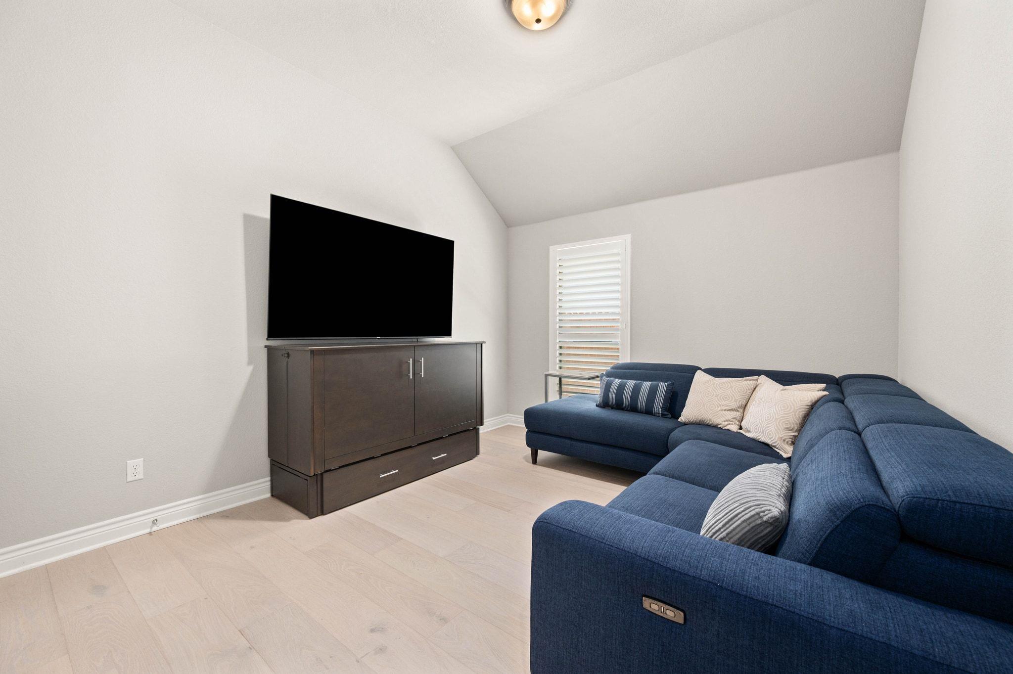 17904 Dufour Dr, Austin, TX 78738