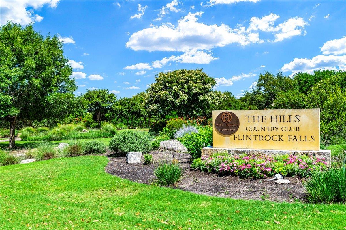 213 Black Wolf Run, Austin, TX 78738