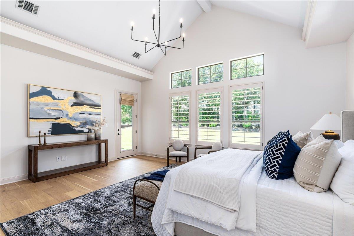 213 Black Wolf Run, Austin, TX 78738