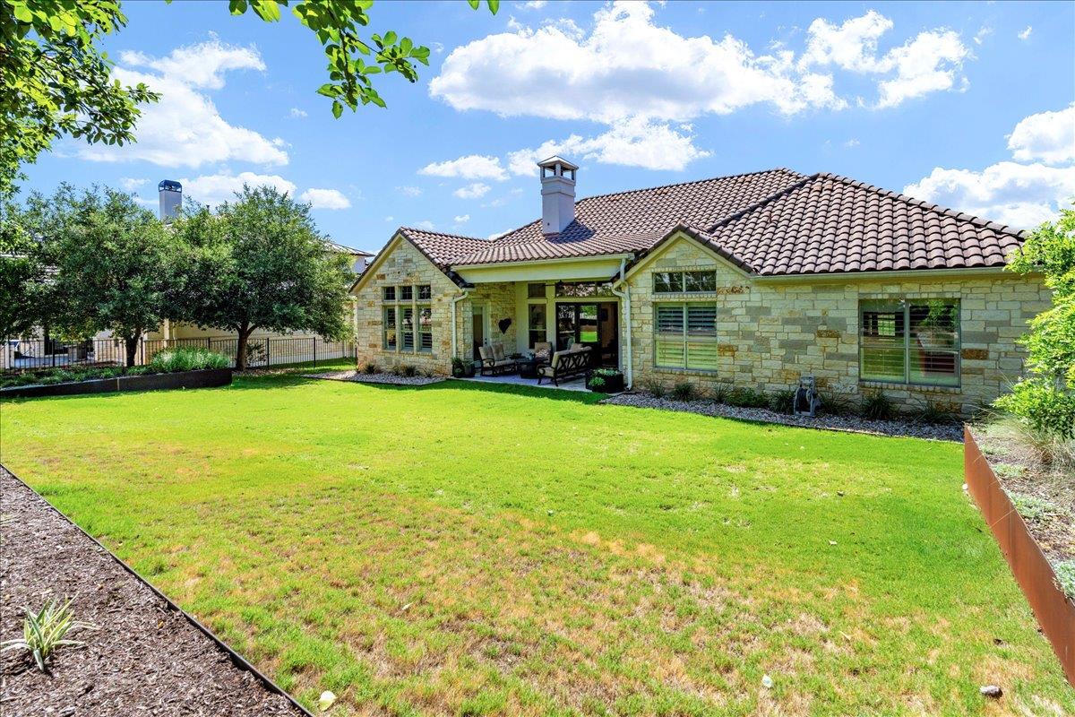 213 Black Wolf Run, Austin, TX 78738