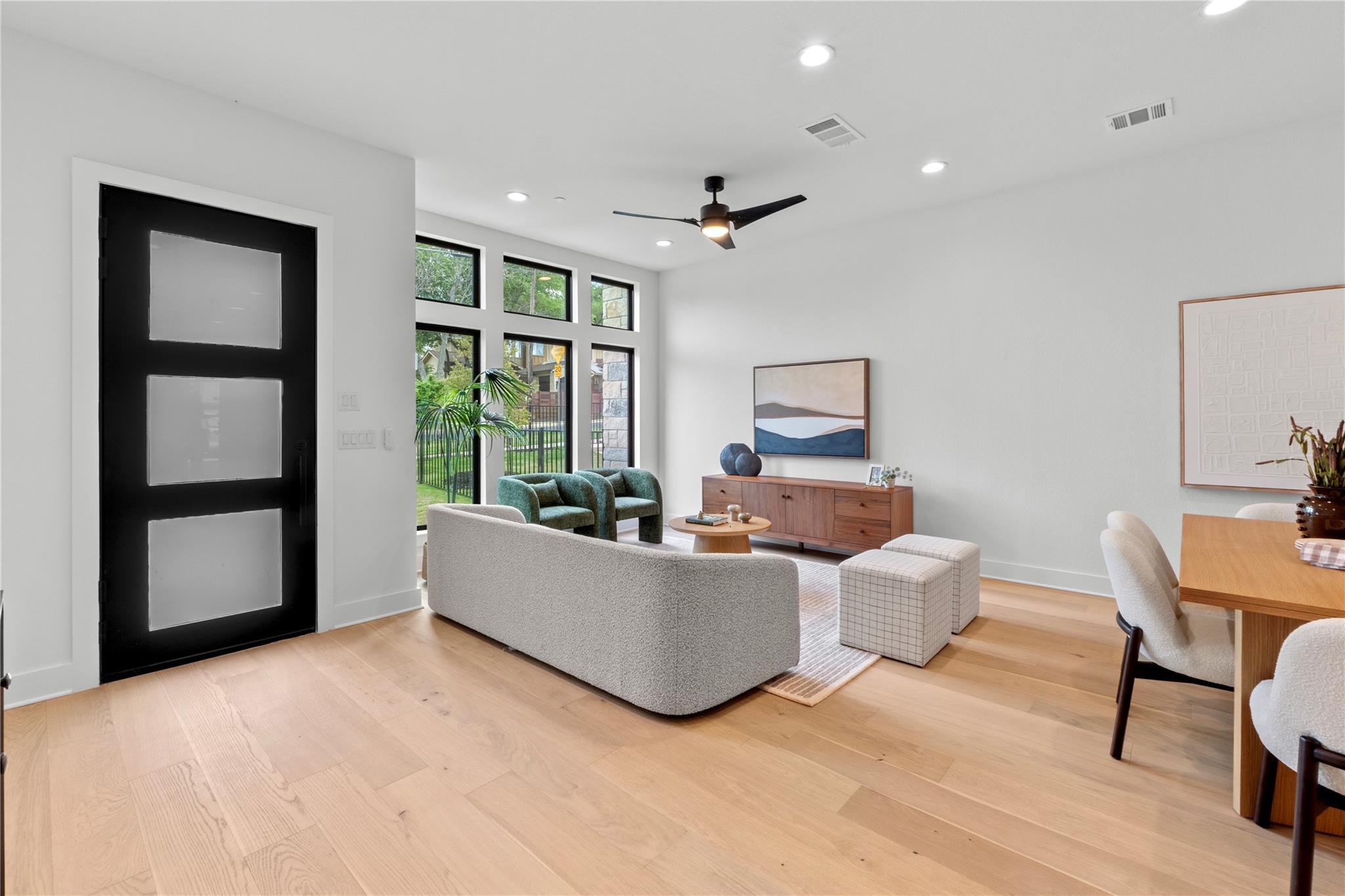 2707 Dulce Ln # 7, Austin, TX 78704