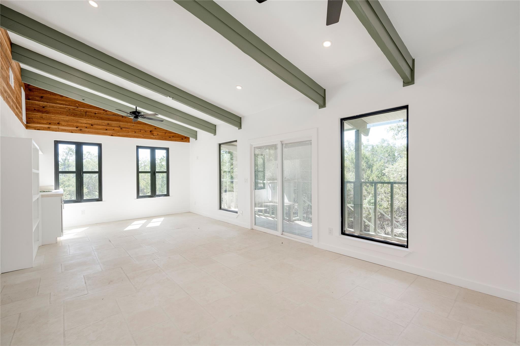 1217 Lost Oak Trl, Johnson City, TX 78636